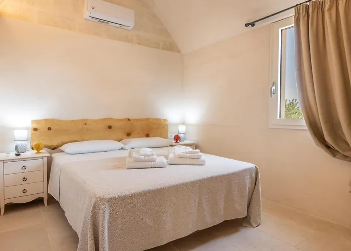 Amanda Вилла Остуни