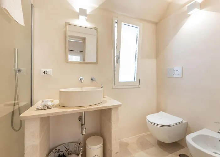 Amanda Вилла Остуни